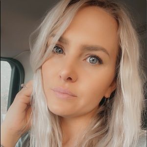 Meet your Posher, Tabitha